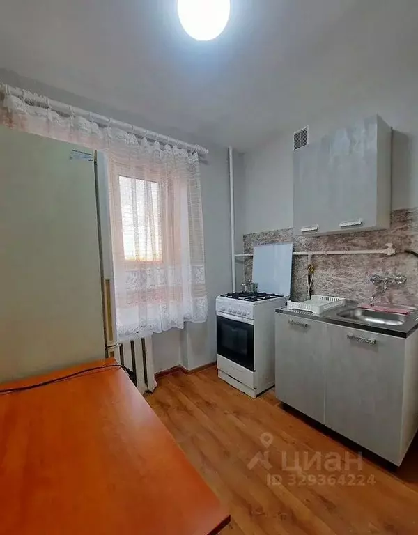 2-к кв. Ленинградская область, Сланцы ул. Баранова, 8 (43.0 м) - Фото 1