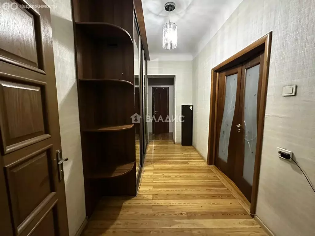 3-комнатная квартира: Улан-Удэ, Коммунистическая улица, 44 (82.3 м) - Фото 2