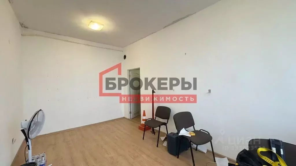 Офис в Севастополь Муссон мкр,  (32 м) - Фото 2