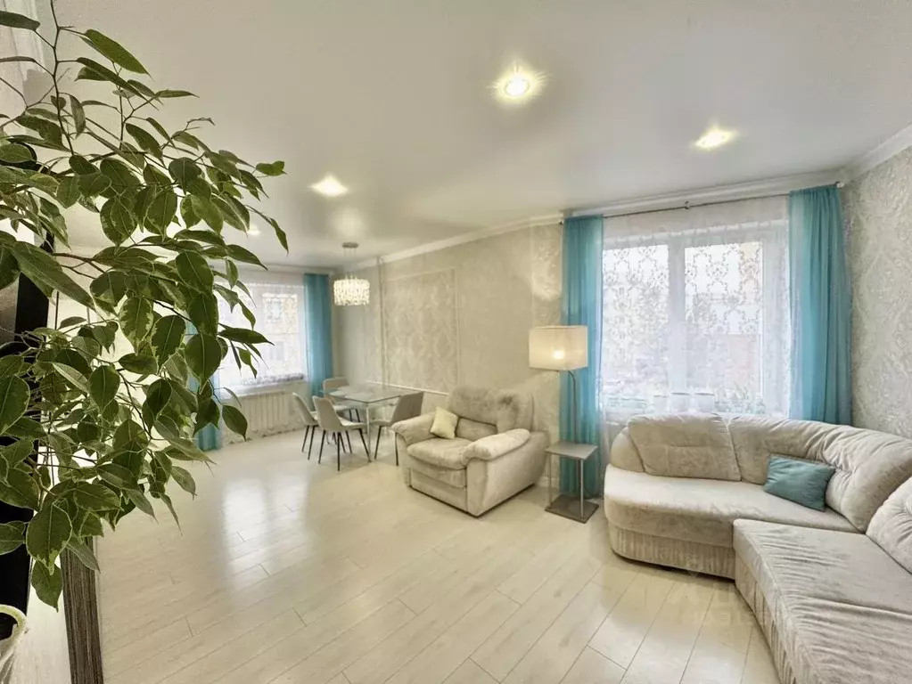 3-к кв. Кировская область, Киров Октябрьский проезд, 18 (71.9 м) - Фото 2