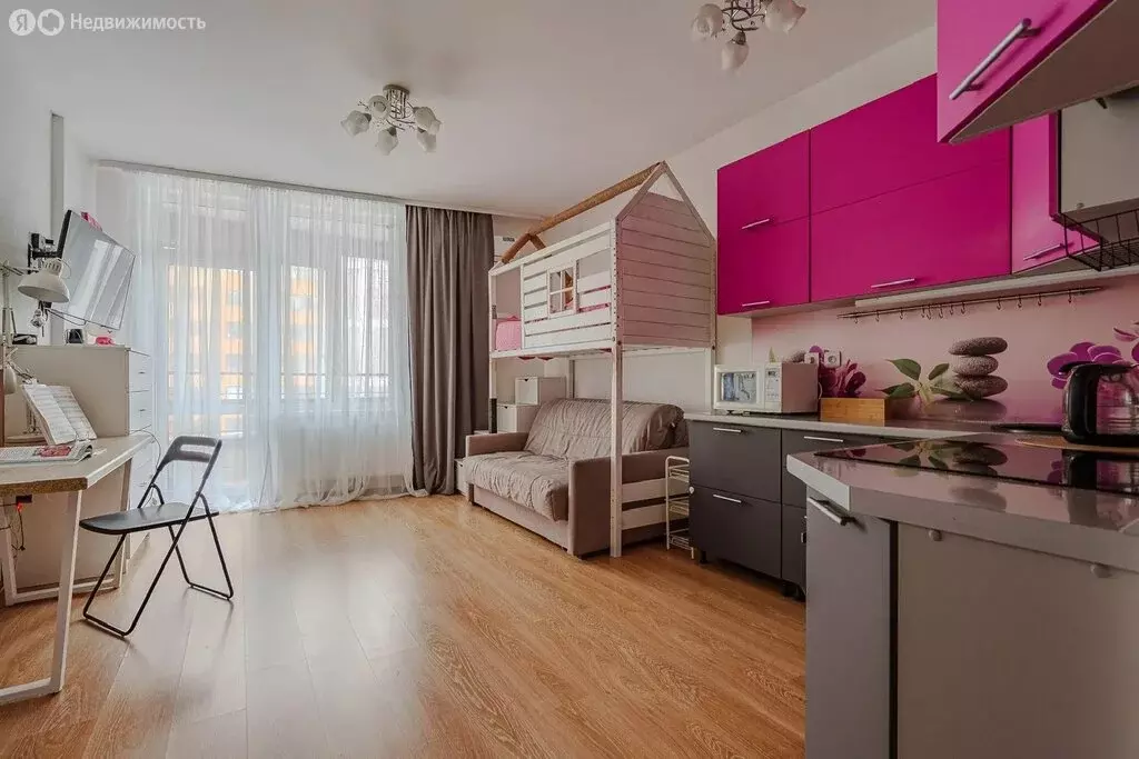 Квартира-студия: Екатеринбург, жилой район Уктус, микрорайон Светлый, ... - Фото 2