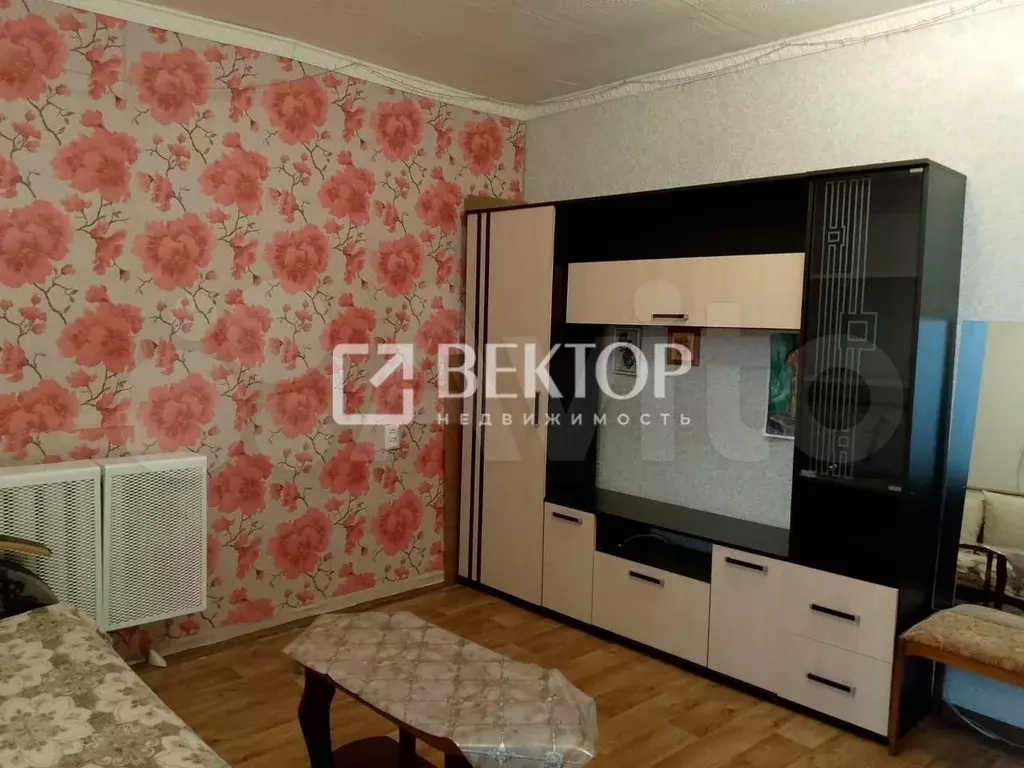 Комната 17 м в 1-к., 4/9 эт. - Фото 0