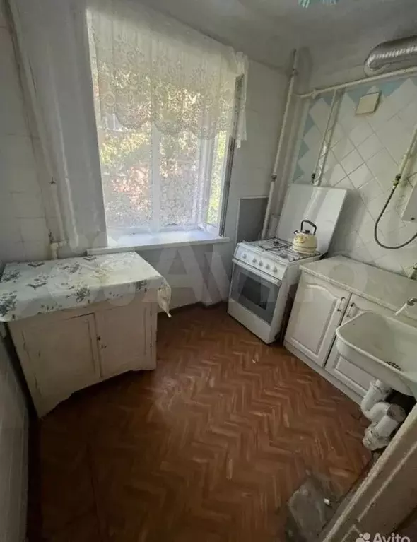 3-к. квартира, 54 м, 3/5 эт. - Фото 1