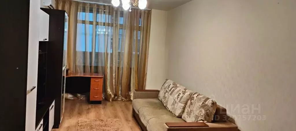 1-к кв. Волгоградская область, Волгоград ул. Лавочкина, 7 (41.0 м) - Фото 1