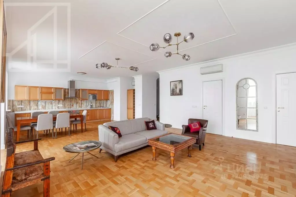 4-к кв. Москва Давыдковская ул., 3 (200.0 м) - Фото 2