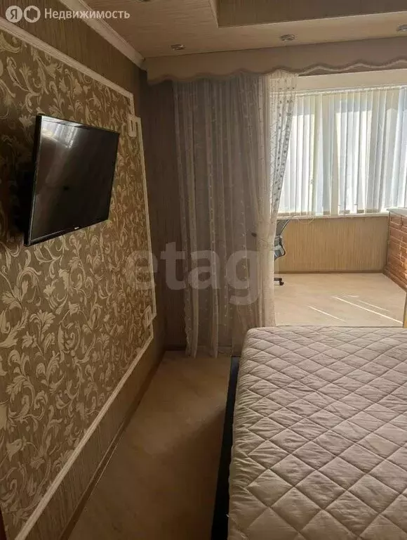 3-комнатная квартира: Евпатория, улица Чапаева, 79 (66.1 м) - Фото 2