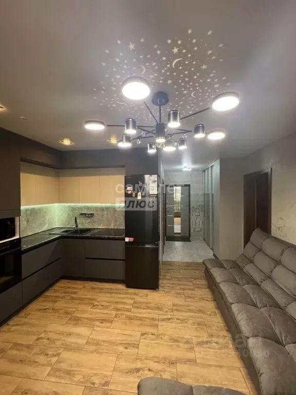 Помещение свободного назначения в Омская область, Омск ул. Маршала ... - Фото 1