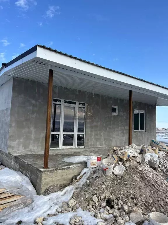 Дом в Крым, Симферопольский район, с. Трудовое ул. Аблаева (120 м) - Фото 2