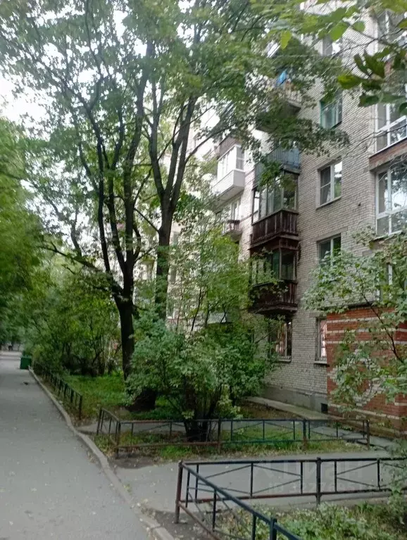 3-к кв. Санкт-Петербург ул. Карбышева, 4К1 (64.46 м) - Фото 1