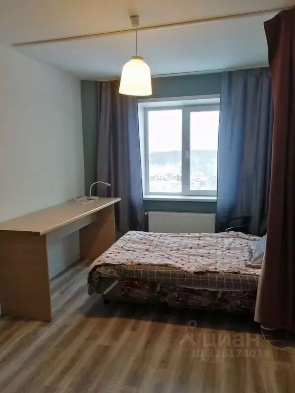 Комната Новосибирская область, Новосибирск Рябиновая ул., 8 - Фото 1