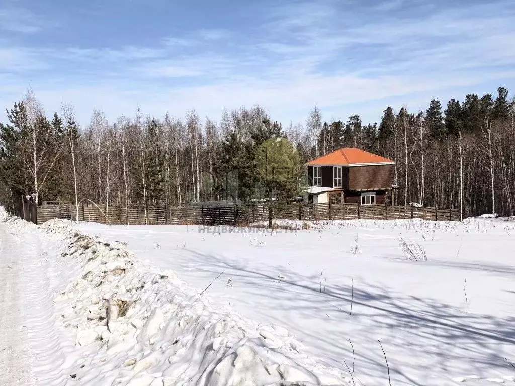 Дом в Иркутская область, Иркутский муниципальный округ, с. Хомутово  ... - Фото 2