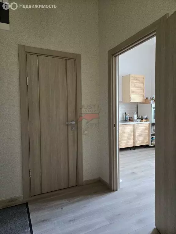 2-комнатная квартира: посёлок городского типа Нахабино, улица ... - Фото 1