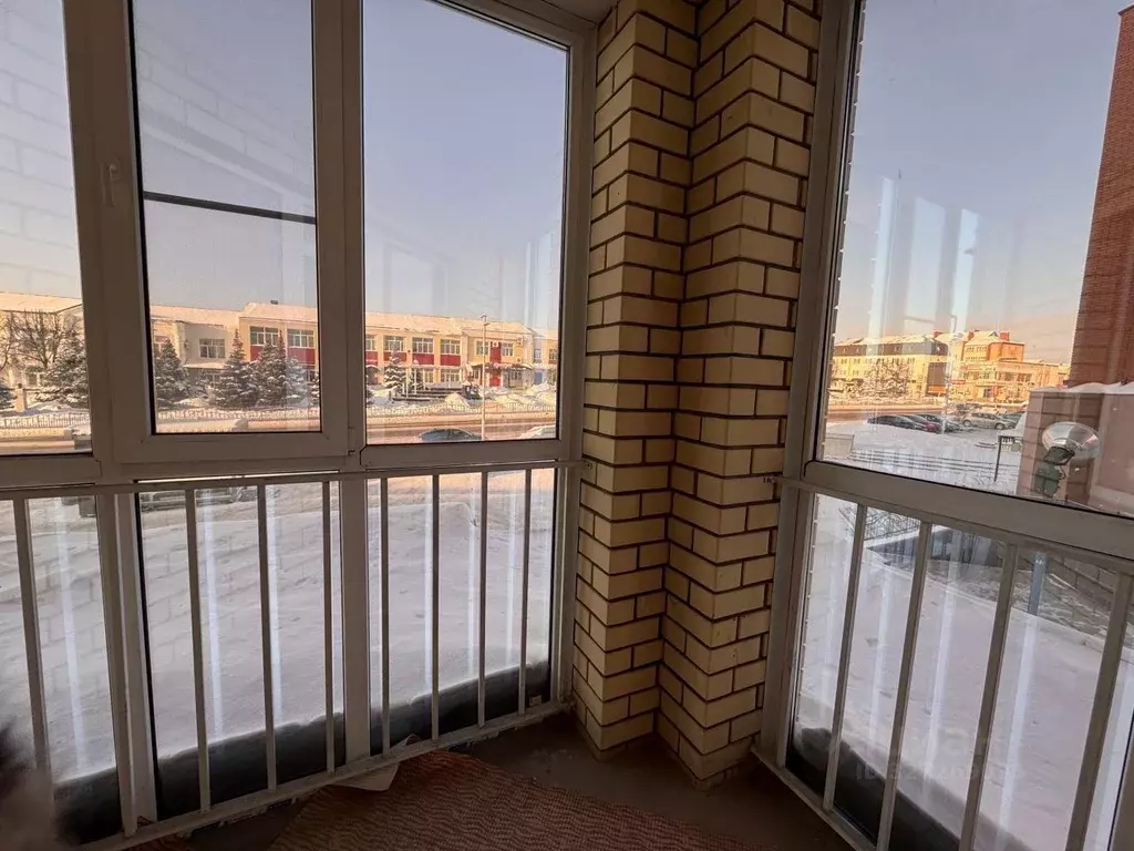 2-к кв. Татарстан, Арск пл. Советская, 25 (68.6 м) - Фото 1