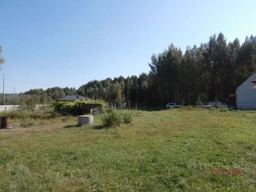 Участок в Московская область, Лосино-Петровский городской округ, д. ... - Фото 0