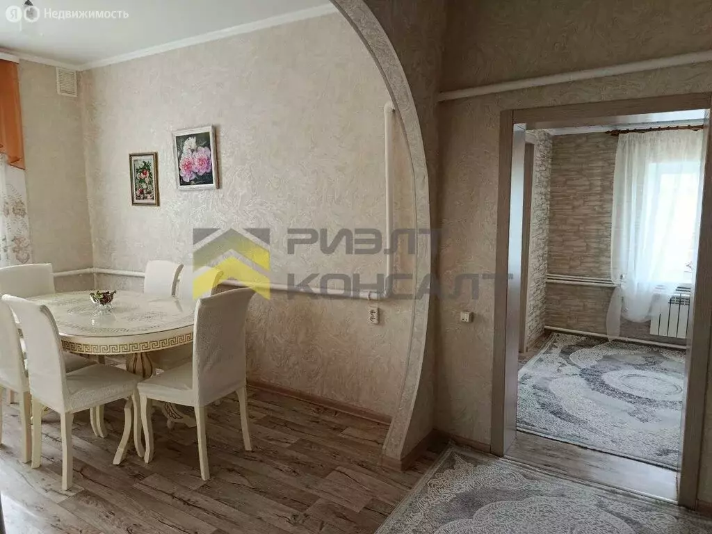 Дом в село Цветнополье, Северная улица, 72 (70 м) - Фото 0