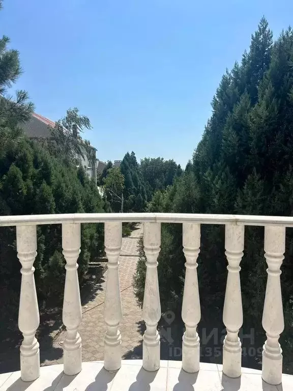 Дом в Краснодарский край, Геленджик Ейская ул., 4 (100 м) - Фото 1