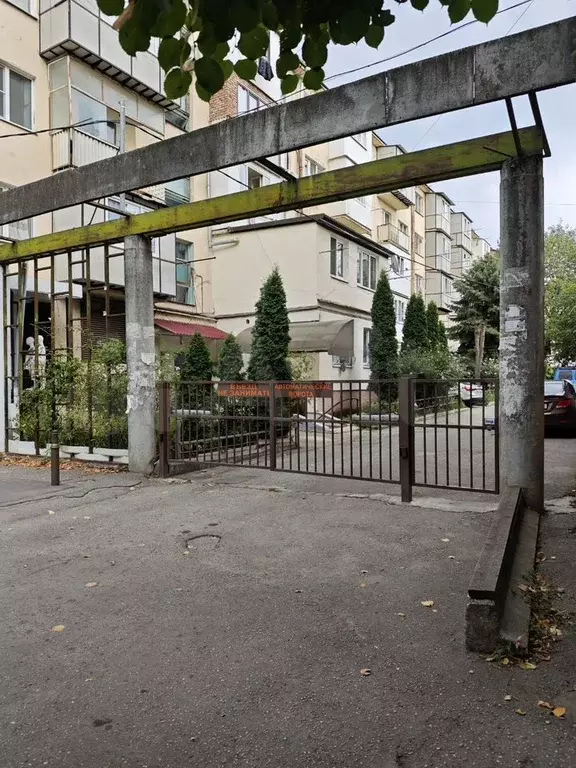 3-к. квартира, 60 м, 3/5 эт. - Фото 0