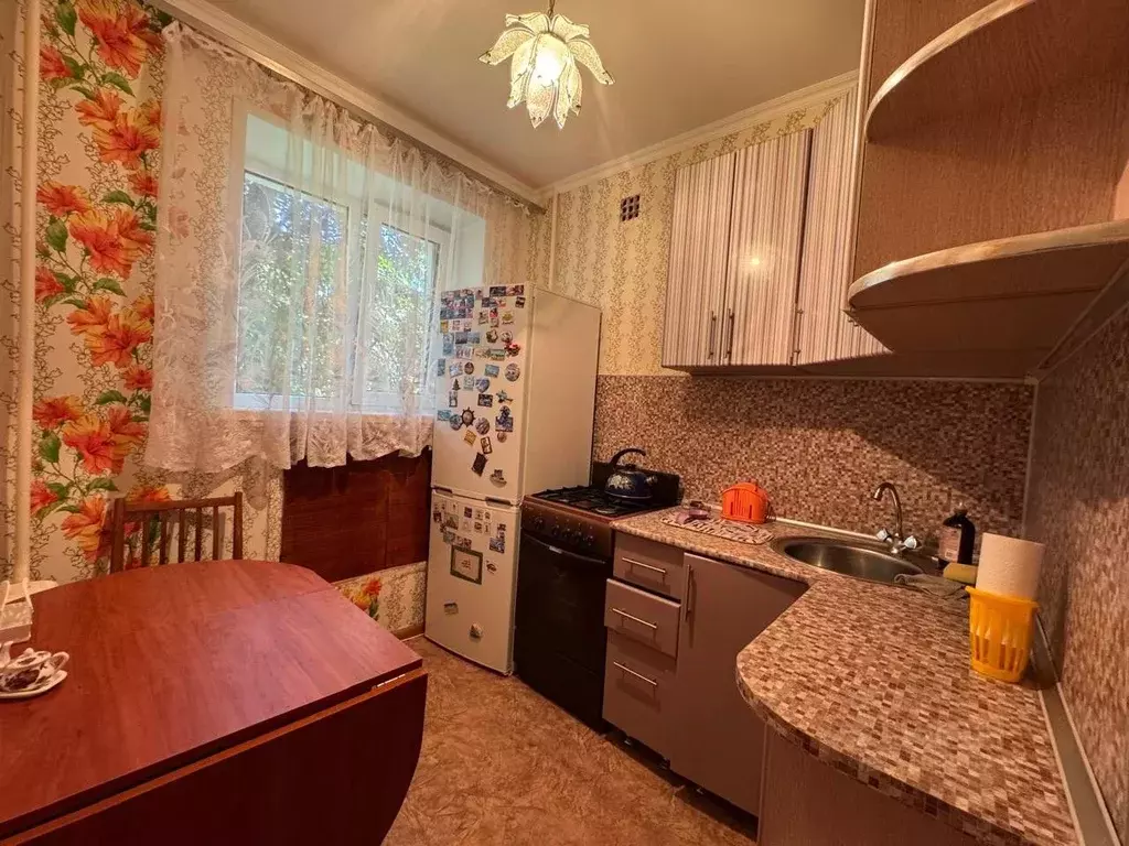 1-к кв. Курская область, Курск ул. Карла Маркса, 66к8 (28.6 м) - Фото 1