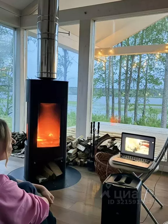 Дом в Ленинградская область, Выборгский район, Полянское с/пос, пос. ... - Фото 1