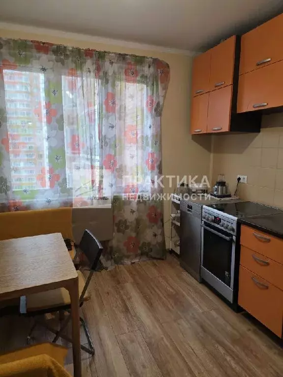 Продается 3-комнатная квартира - Фото 1