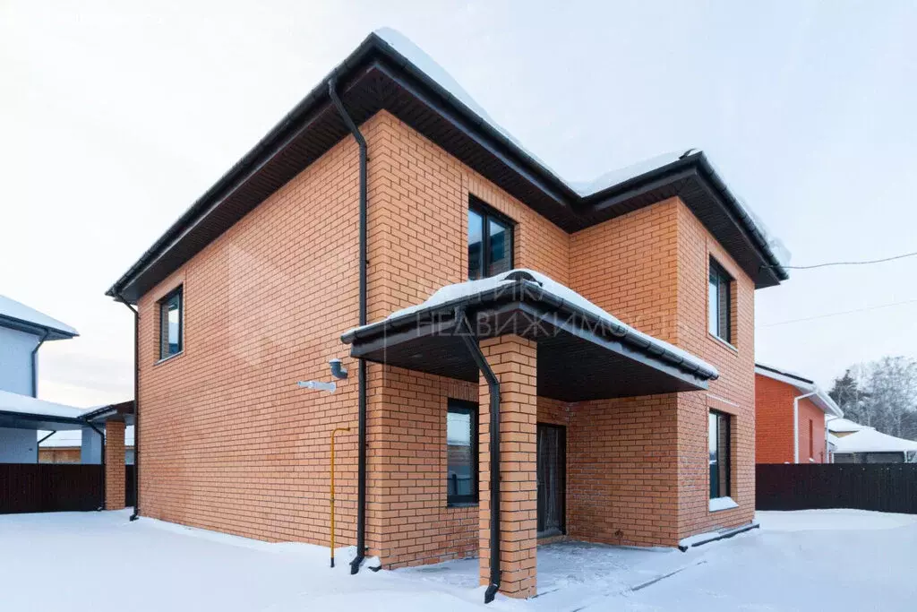 Дом в Тюмень, Заводоуковская улица (133 м) - Фото 1