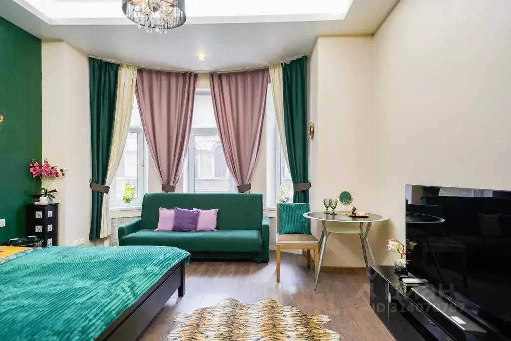 3-к кв. Санкт-Петербург просп. Римского-Корсакова, 57 (75.0 м) - Фото 0