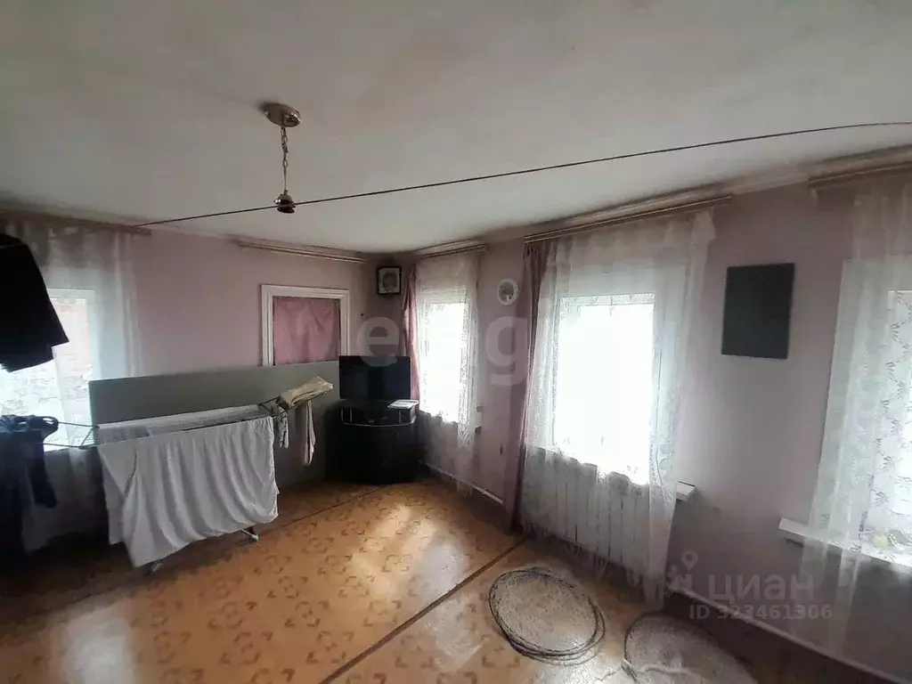 Дом в Саратовская область, Балашовский район, Пинеровка рп ул. Ленина, ... - Фото 1