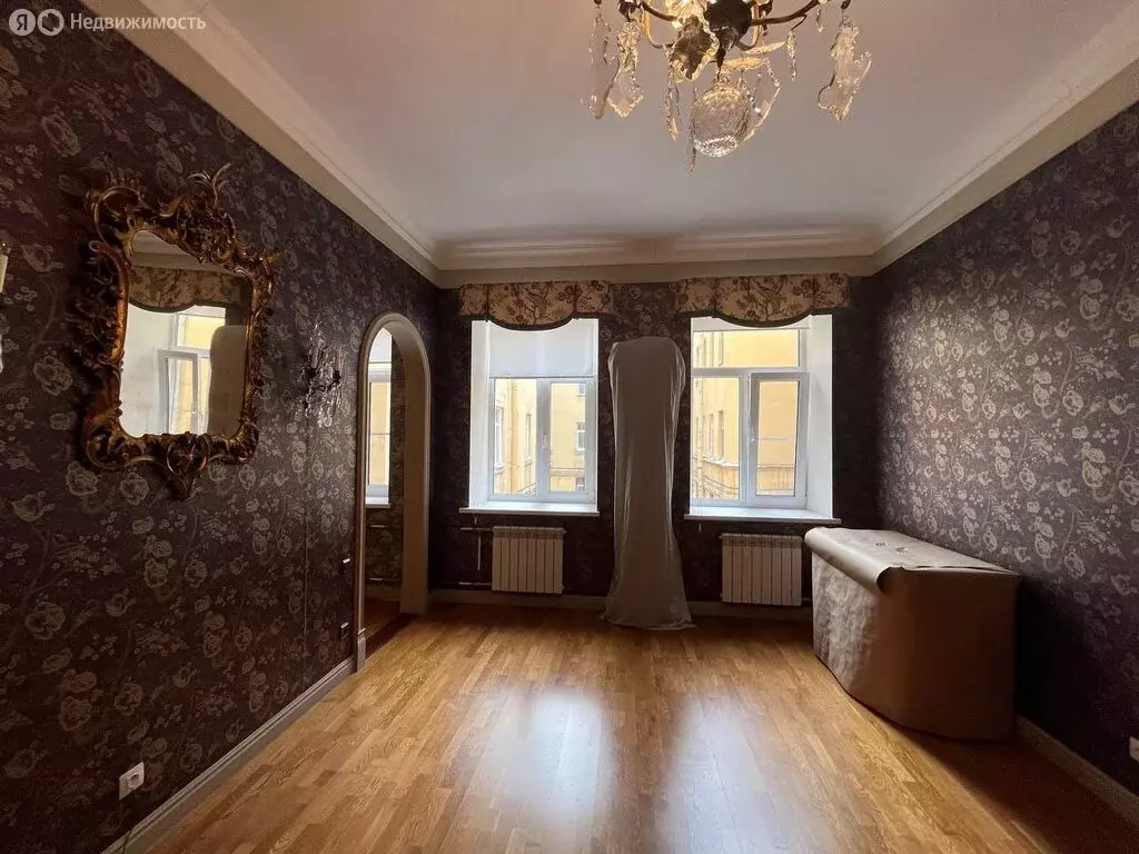 2-комнатная квартира: Санкт-Петербург, 8-я линия Васильевского ... - Фото 2