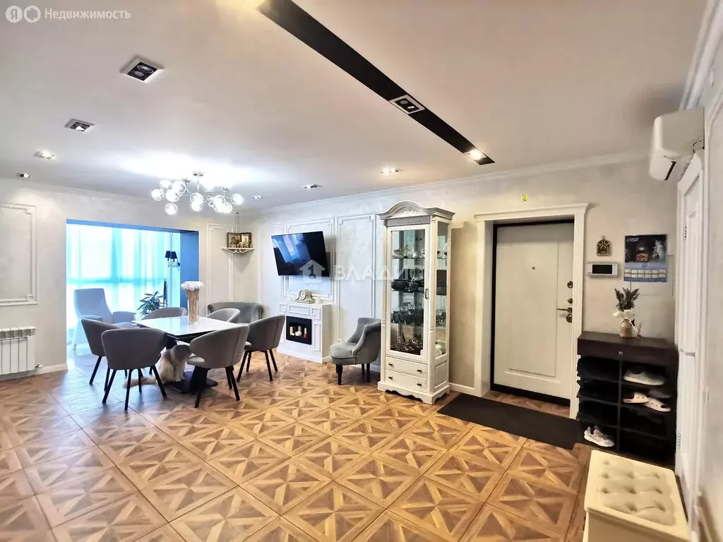 3-комнатная квартира: Смоленск, улица Брылёвка, 14 (95 м) - Фото 1