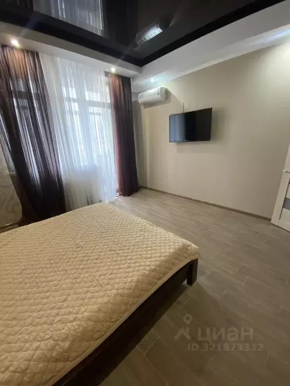 1-к кв. Крым, Евпатория ул. Полупанова, 27Г (50.0 м) - Фото 1