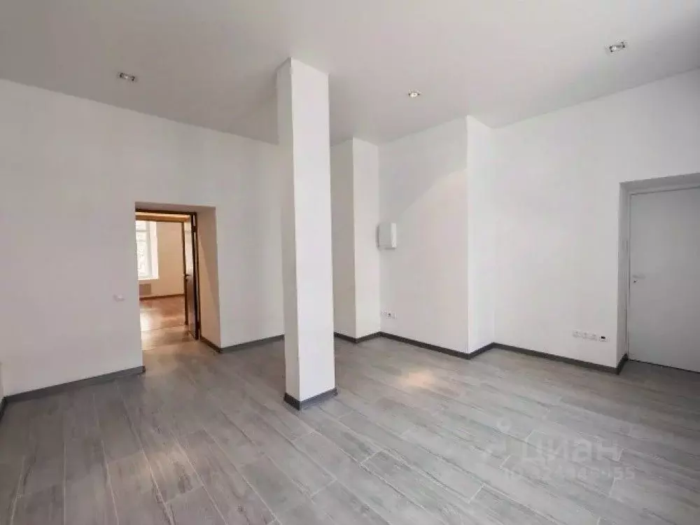 Офис в Москва Тверская ул., 12С7 (19 м) - Фото 1