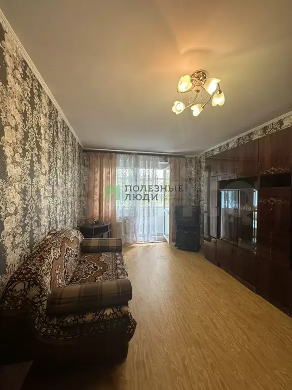 2-к. квартира, 50 м, 1/5 эт. - Фото 1