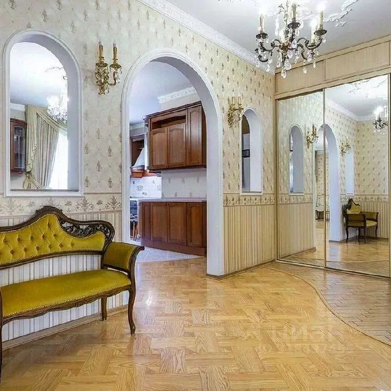 Квартира, 4 комнаты, 225.8 м - Фото 0