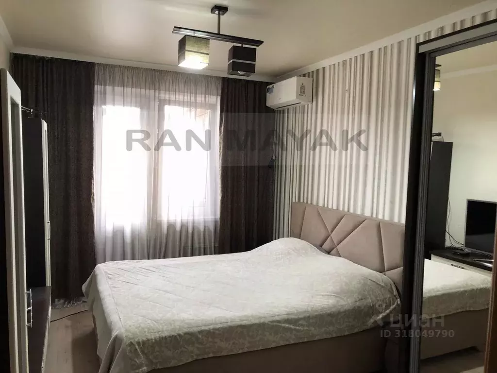 3-к кв. Адыгея, Майкоп ул. 12 Марта, 150К1 (65.1 м) - Фото 1