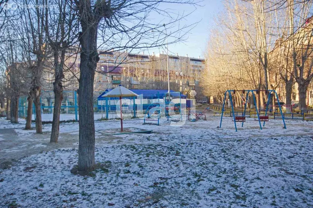 2-комнатная квартира: Тюмень, микрорайон Тарманы, улица Малышева, 37 ... - Фото 1