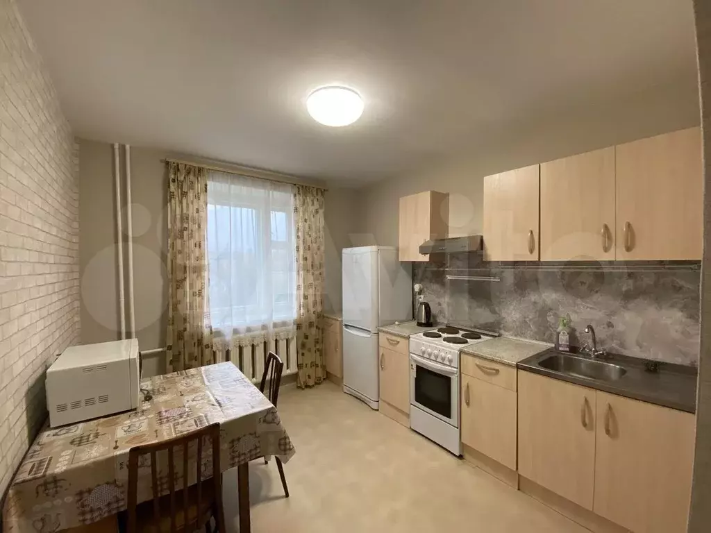 3-к. квартира, 90 м, 5/10 эт. - Фото 0