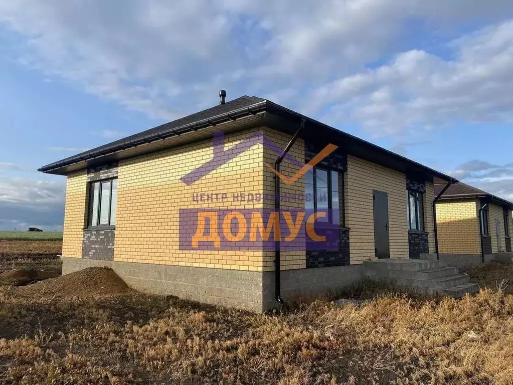 Дом в Белгородская область, Белгородский район, с. Стрелецкое ул. ... - Фото 2