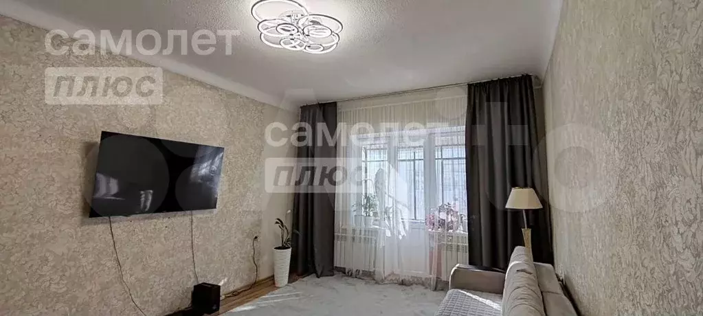 Доля в 3-к. квартире, 87,9м, 2/2эт. - Фото 1