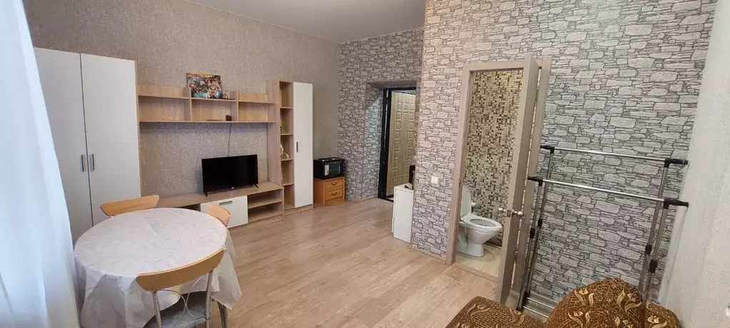 Комната Свердловская область, Екатеринбург ул. Малышева, 129 (17.9 м) - Фото 2