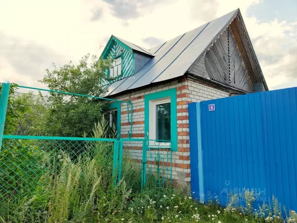 дом в чувашия, янтиковский муниципальный округ, д. тюмерево ул. ленина . - Фото 0