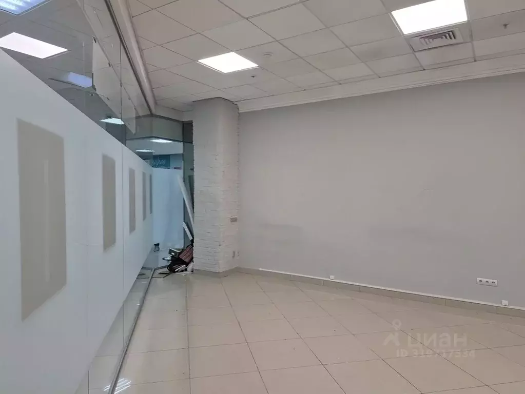 Офис в Свердловская область, Екатеринбург ул. Малышева, 53 (64 м) - Фото 0
