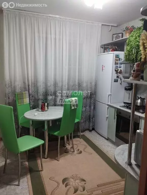 3-комнатная квартира: Миасс, проспект Октября, 31 (68 м) - Фото 1