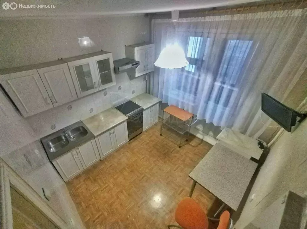 3-комнатная квартира: Великий Новгород, Западный район, улица ... - Фото 1