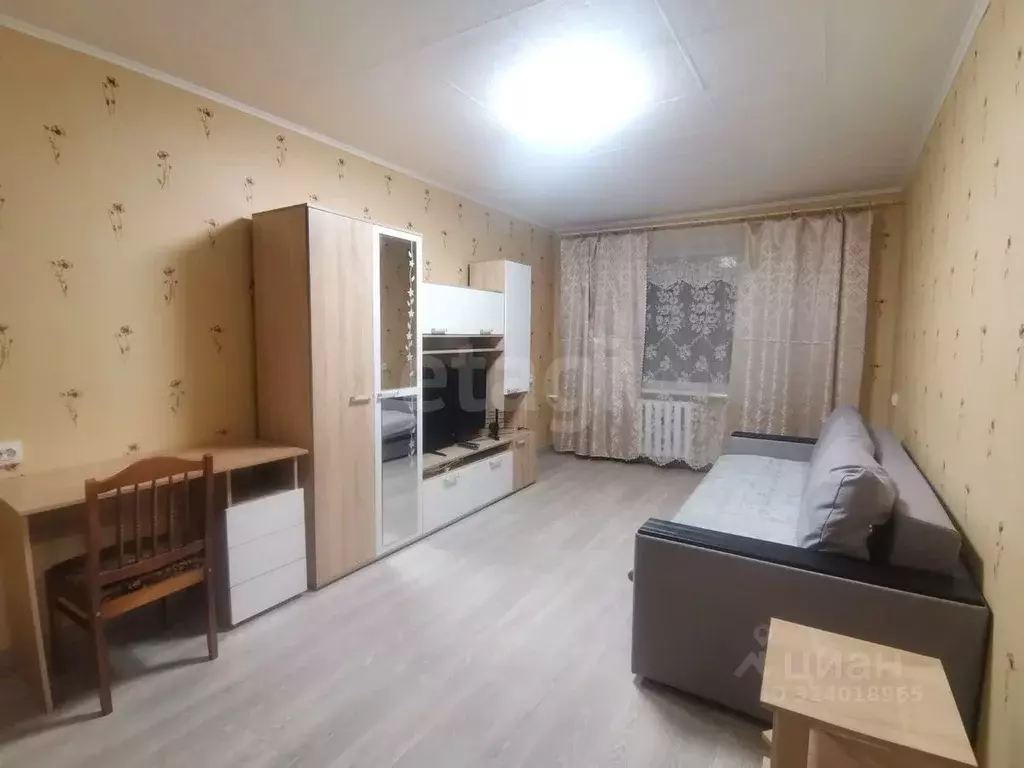 2-к кв. Вологодская область, Череповец просп. Победы, 171 (43.4 м) - Фото 2