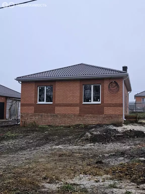 Дом в Октябрьский, Лазурная улица, 37 (60 м) - Фото 1