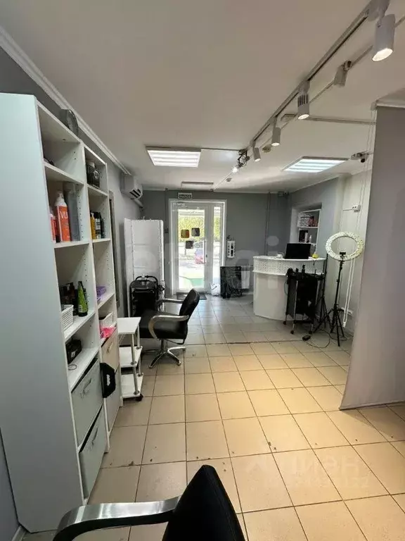 Помещение свободного назначения в Тюменская область, Тюмень Широтная ... - Фото 1