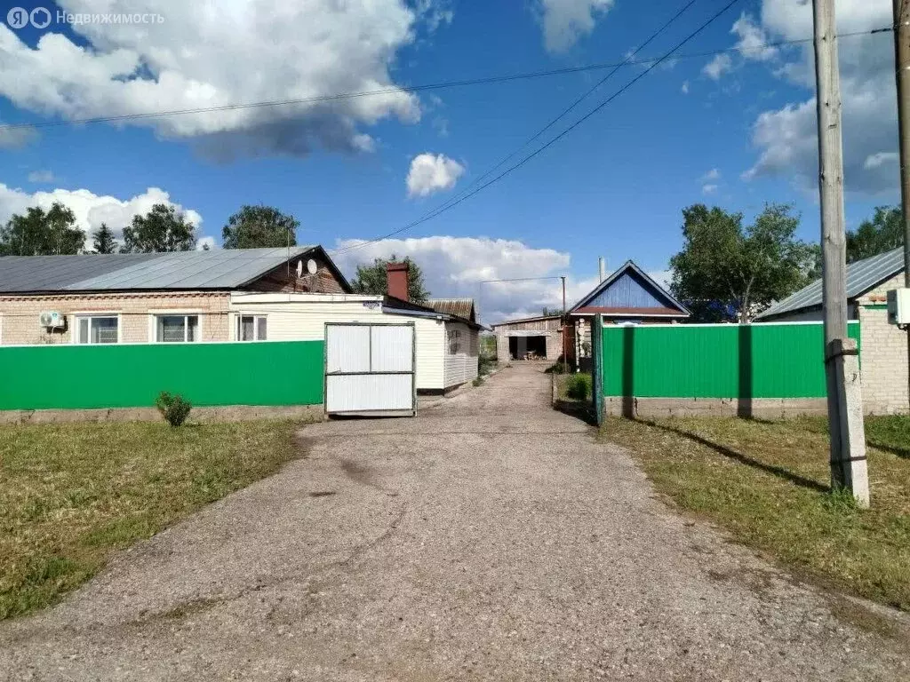 Дом в село Толбазы, улица Чапаева (117.8 м) - Фото 0
