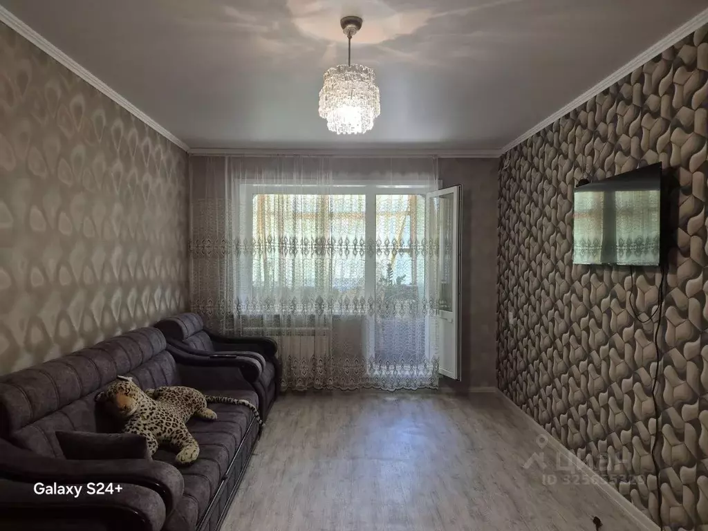 2-к кв. Астраханская область, Астрахань ул. Бориса Алексеева, 43 (64.0 ... - Фото 1