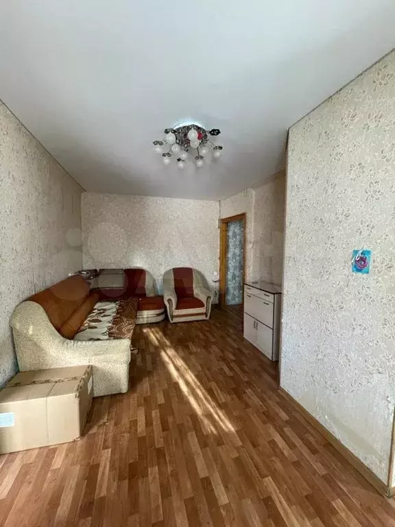 2-к. квартира, 40м, 2/2эт. - Фото 1