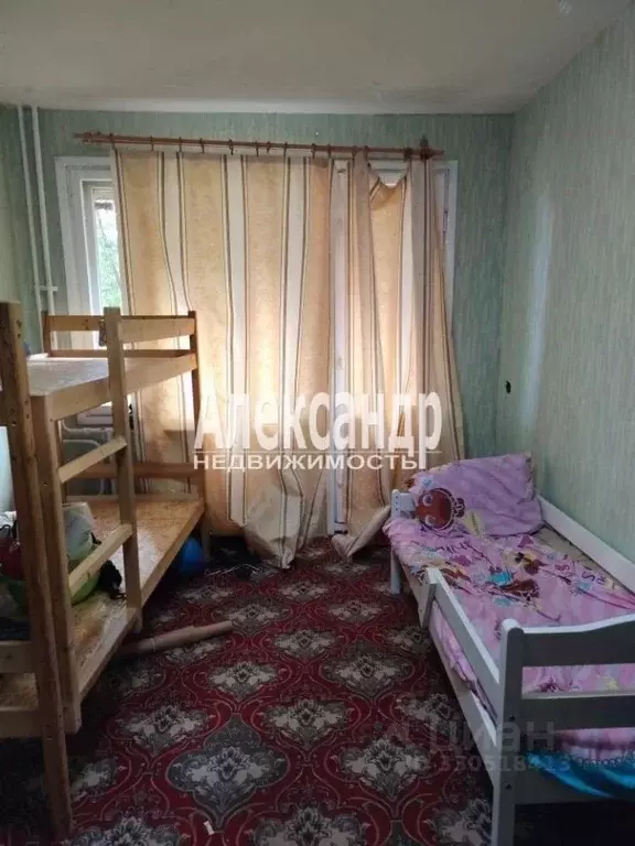 Комната Санкт-Петербург Сиреневый бул., 8К1 (13.5 м) - Фото 2
